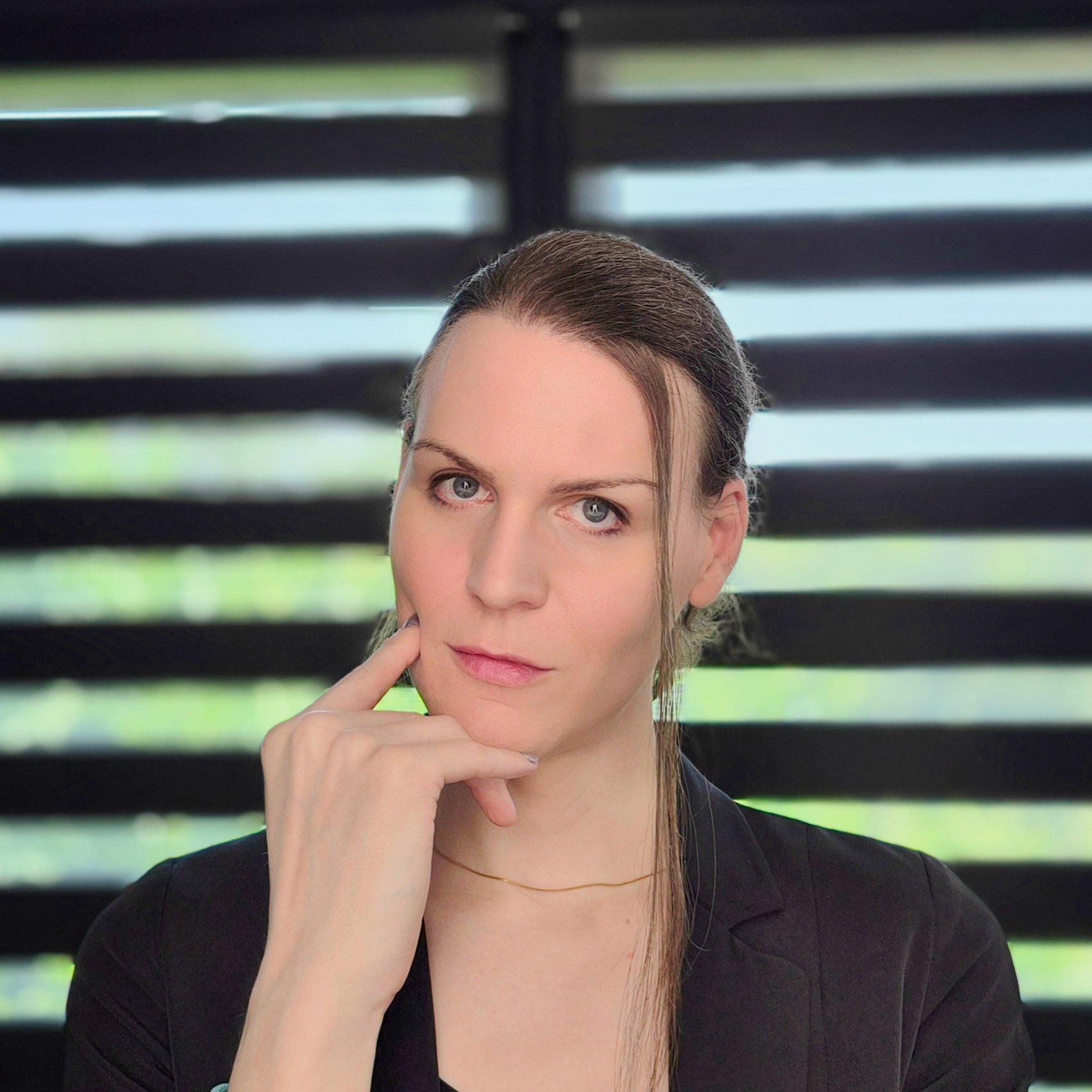 Lexy, the designer behind EYN ⁙ Studio